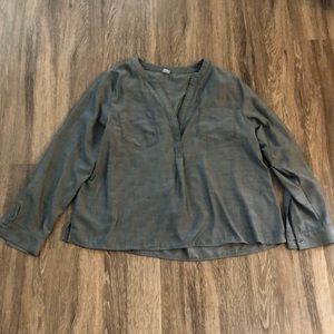 Old Navy, gray, chambray pullover shirt